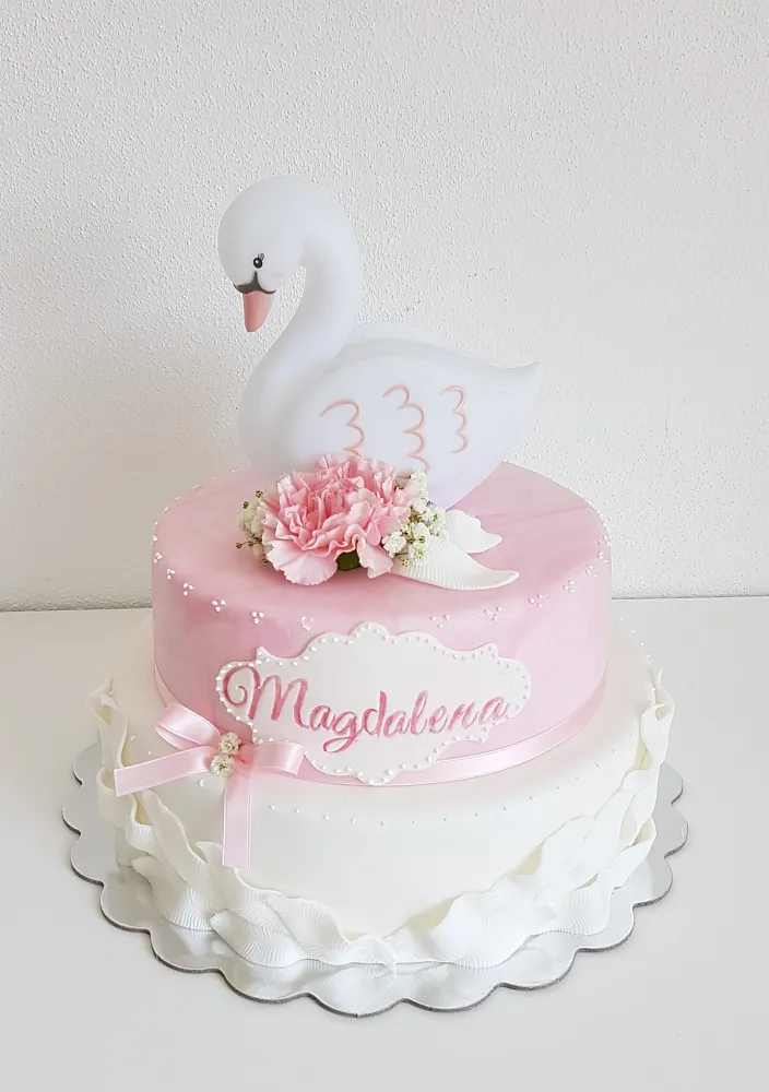 Tauftorte Schwan